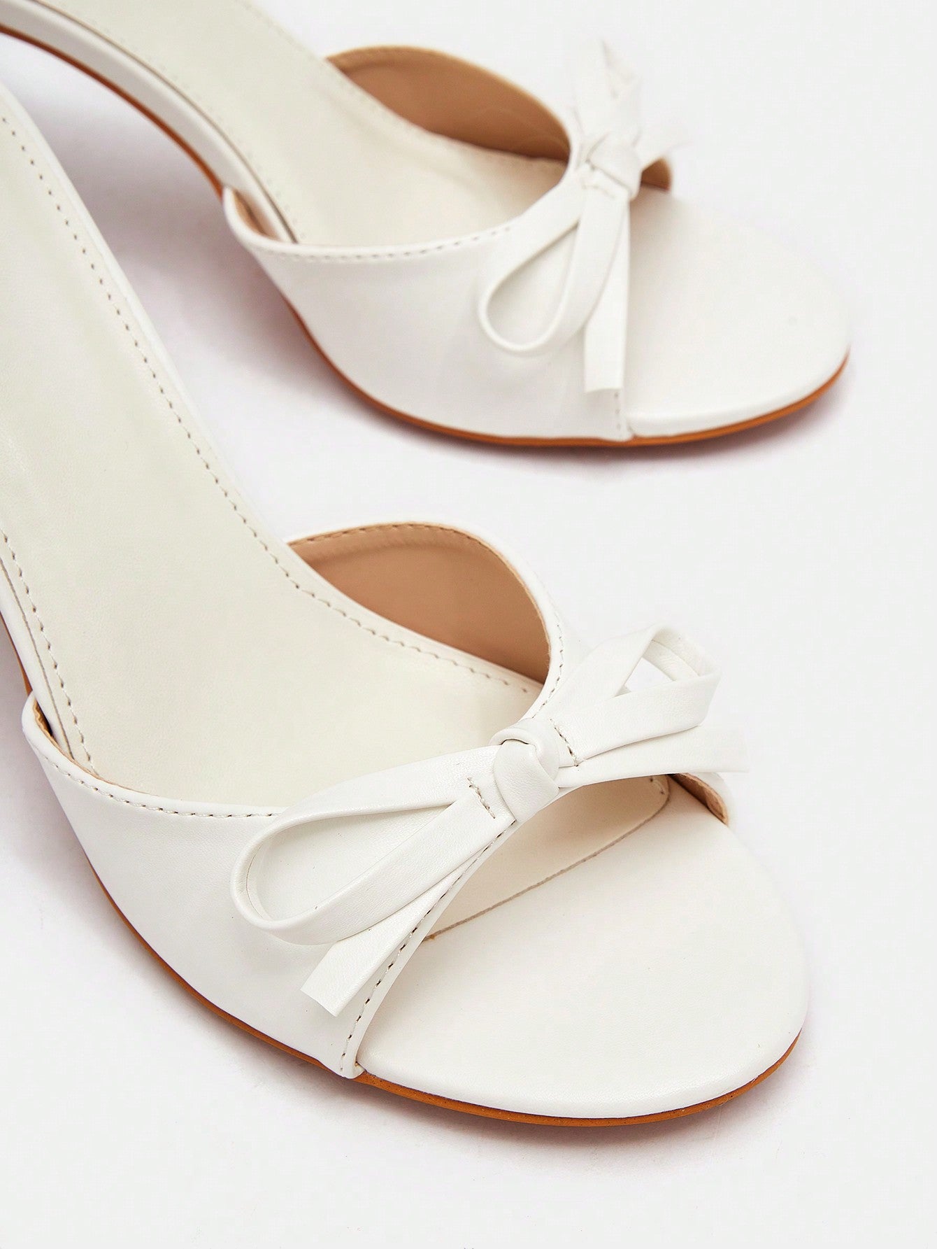 MOD Women Bow Decor Stiletto Heeled Mule Sandals, Fashion Summer Heeled Sandals